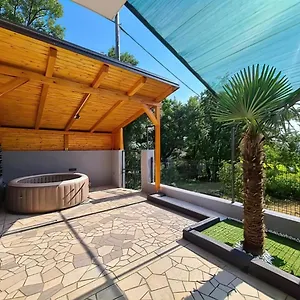  Apartman Vega Lux